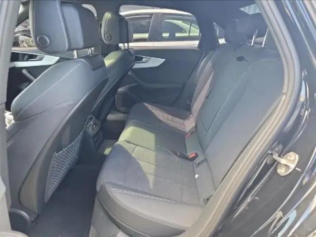 2023 Audi A4 Premium Plus 45 TFSI S line quattro S tronic