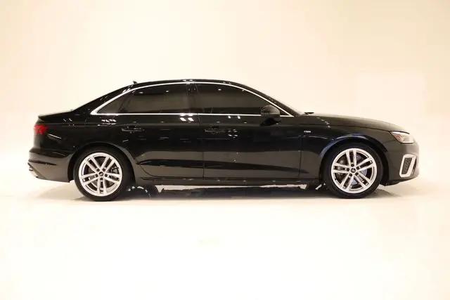 2023 Audi A4 Premium Plus 45 TFSI S line quattro S tronic