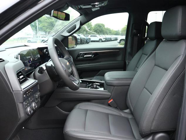 2026 Chevrolet Suburban LT, 4WD