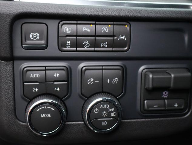 2026 Chevrolet Suburban LT, 4WD