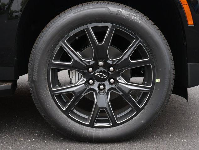 2026 Chevrolet Suburban LT, 4WD
