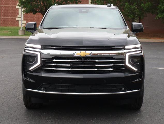 2026 Chevrolet Suburban LT, 4WD