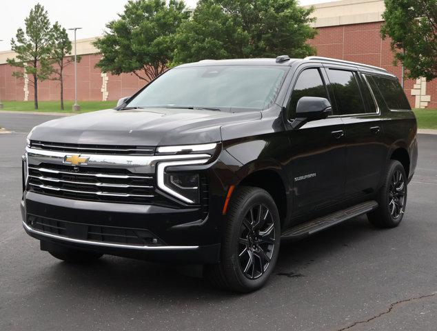2026 Chevrolet Suburban LT, 4WD
