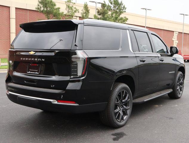 2026 Chevrolet Suburban LT, 4WD