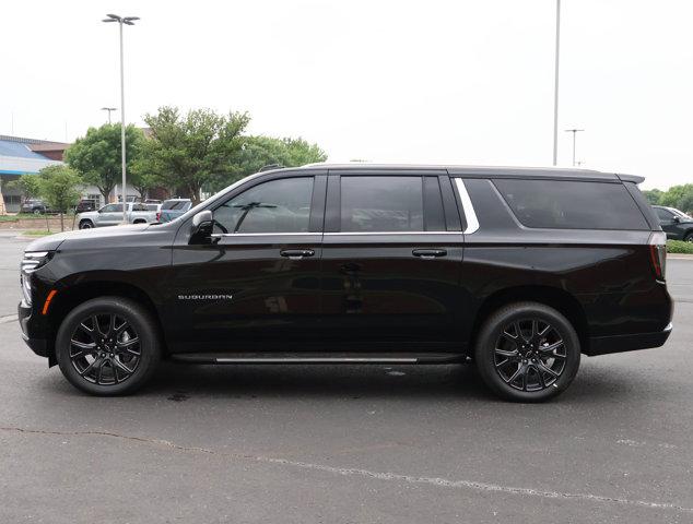 2026 Chevrolet Suburban LT, 4WD