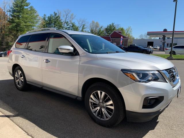 2020 Nissan Pathfinder SL 4WD