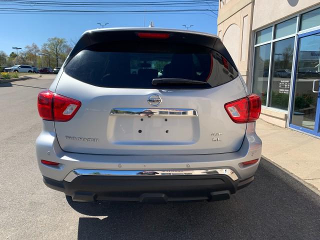 2020 Nissan Pathfinder SL 4WD