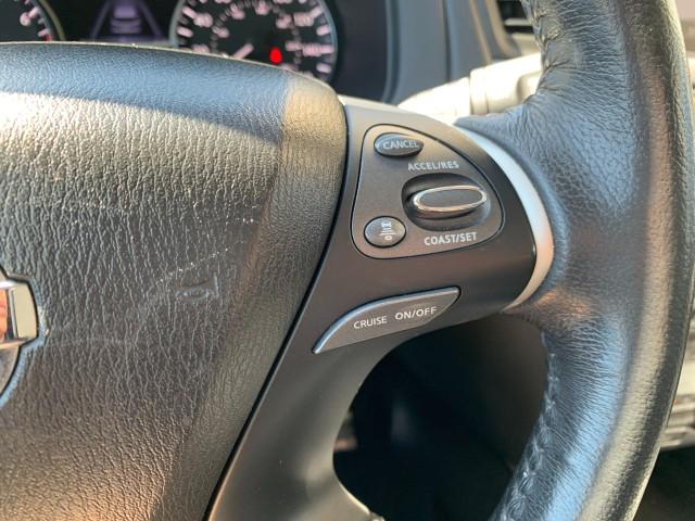 2020 Nissan Pathfinder SL 4WD