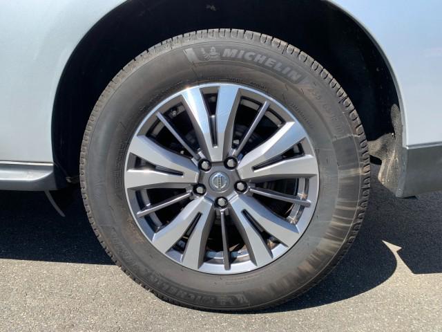 2020 Nissan Pathfinder SL 4WD
