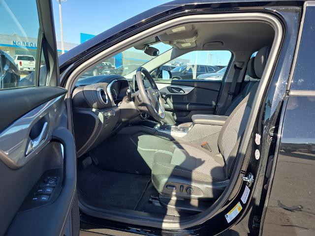 2025 Chevrolet Blazer AWD 2LT