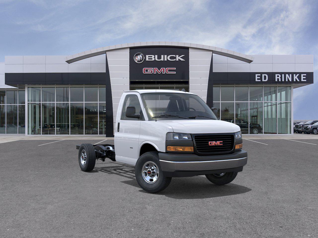 Summit White 2025 GMC Savana Chassis 3500 139 Cutaway RWD Van Rear-Wheel Drive 8-Speed Automatic