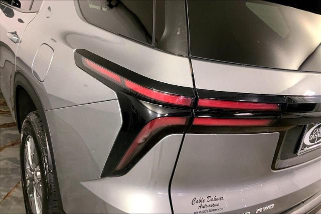 2024 Chevrolet Traverse AWD LT