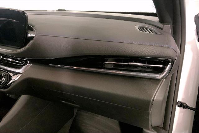 2025 Buick NV Sport Touring FWD