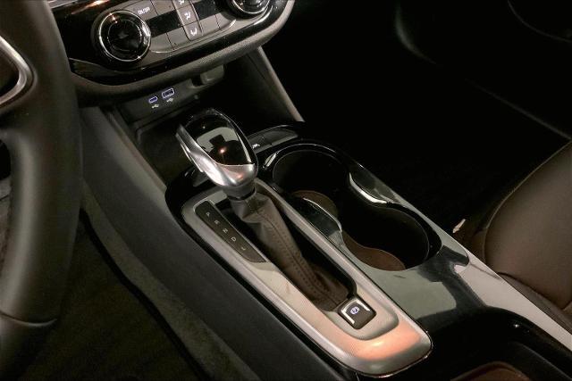 2025 Buick NV Sport Touring FWD