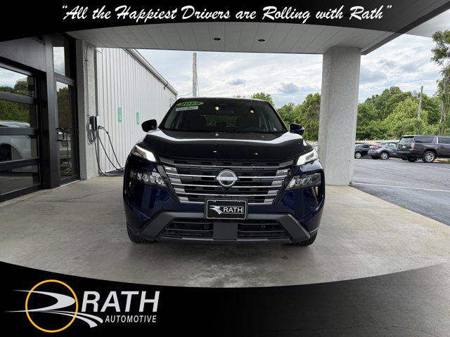 2025 Nissan Rogue SV FWD