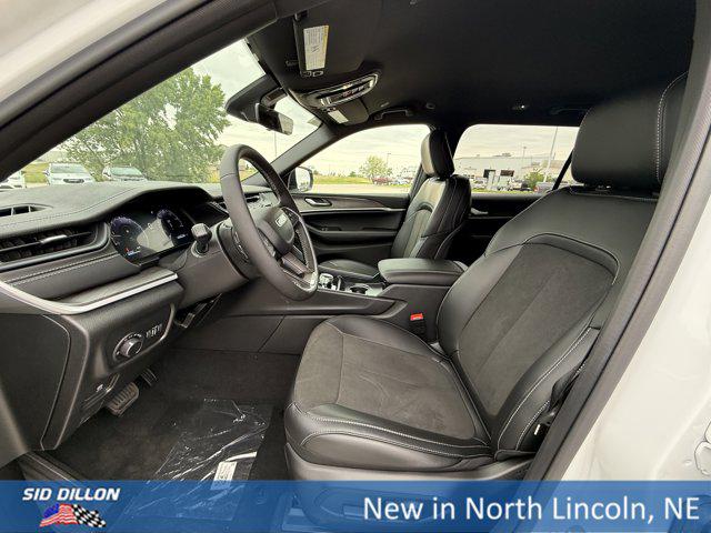2026 Jeep Grand Cherokee L Altitude 4x4