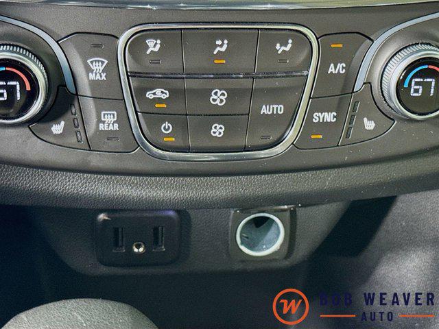 2023 Chevrolet Traverse AWD LT Cloth