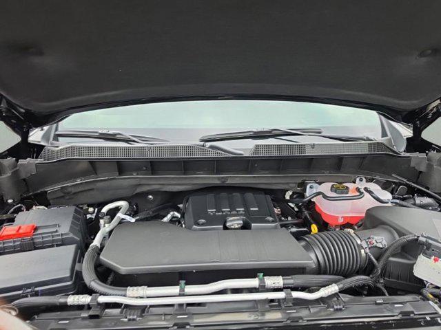 2026 Chevrolet Silverado 1500 4WD Crew Cab Short Bed Custom
