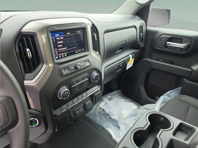 2026 Chevrolet Silverado 1500 4WD Crew Cab Short Bed Custom