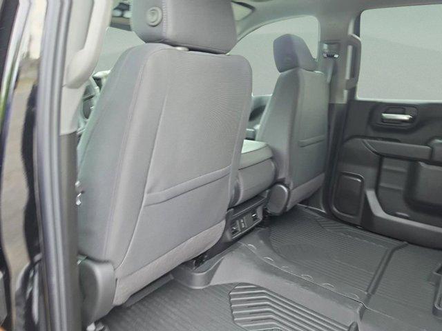 2026 Chevrolet Silverado 1500 4WD Crew Cab Short Bed Custom