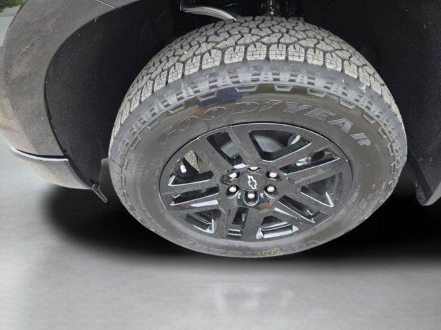 2026 Chevrolet Silverado 1500 4WD Crew Cab Short Bed Custom