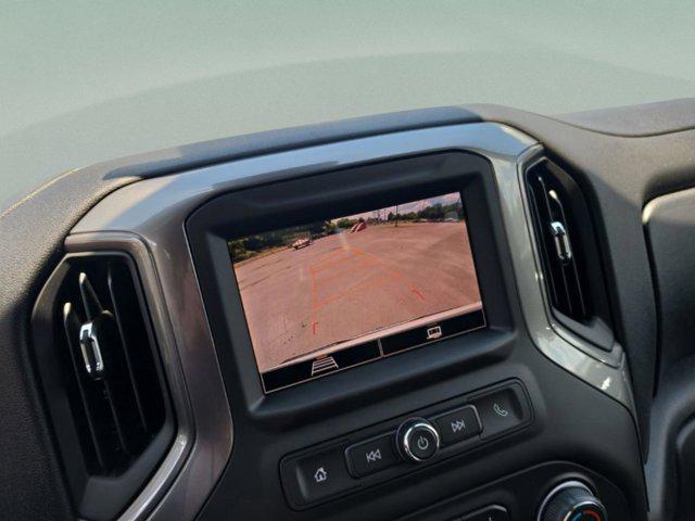 2026 Chevrolet Silverado 1500 4WD Crew Cab Short Bed Custom
