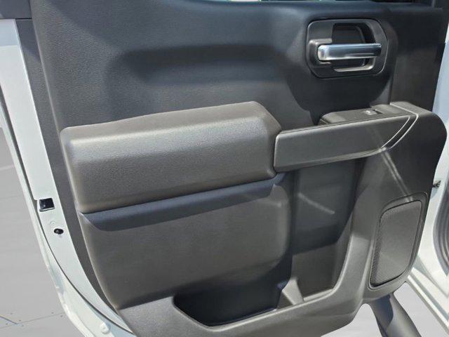 2026 Chevrolet Silverado 1500 4WD Crew Cab Short Bed Custom