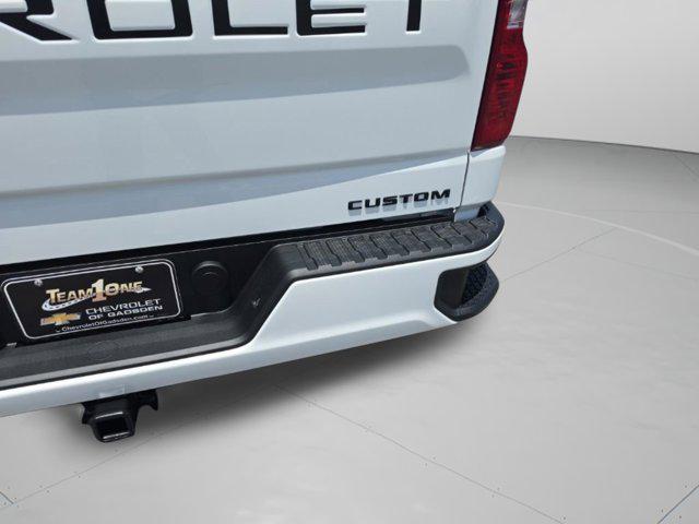 2026 Chevrolet Silverado 1500 4WD Crew Cab Short Bed Custom