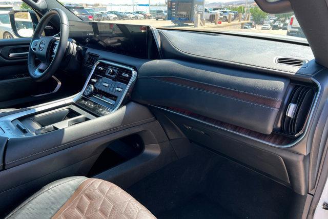 2025 Nissan Armada Platinum Reserve 4WD
