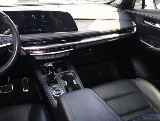2024 Cadillac XT4 FWD Sport