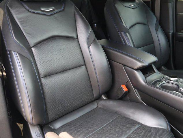 2024 Cadillac XT4 FWD Sport