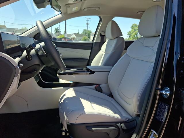 2026 Hyundai Tucson Hybrid Blue SE
