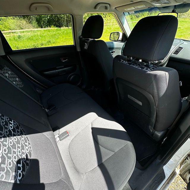 2010 Kia Soul +