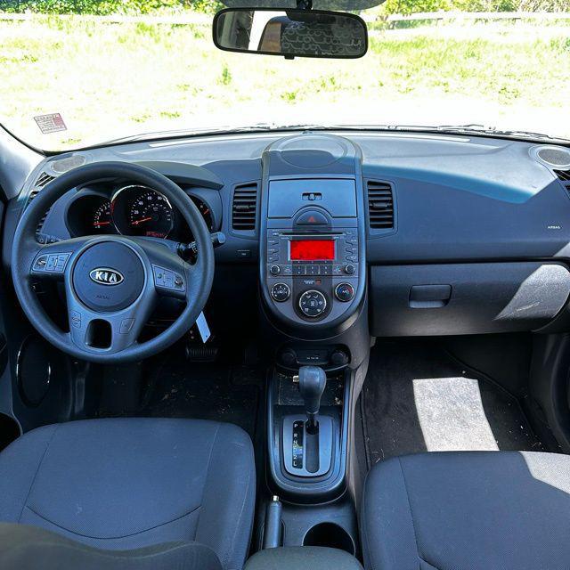2010 Kia Soul +