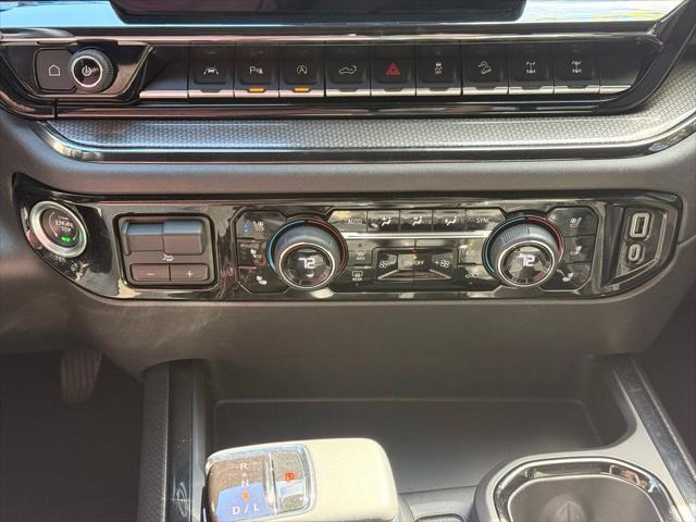 2023 Chevrolet Silverado 1500 4WD Crew Cab Short Bed ZR2