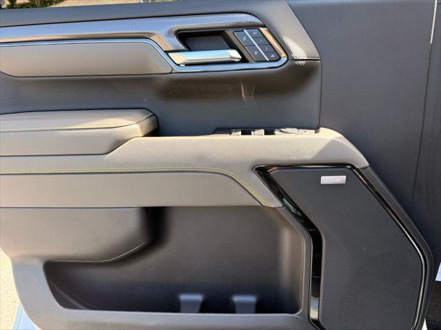 2023 Chevrolet Silverado 1500 4WD Crew Cab Short Bed ZR2
