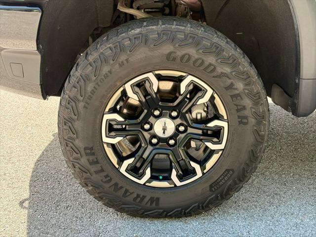 2023 Chevrolet Silverado 1500 4WD Crew Cab Short Bed ZR2