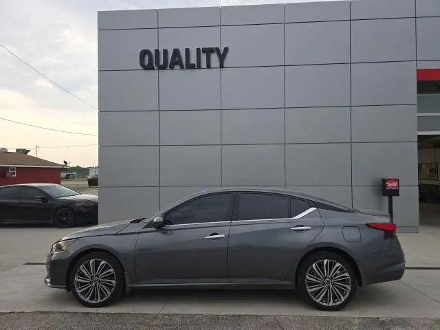2023 Nissan Altima SL Intelligent AWD for sale in Independence, KS