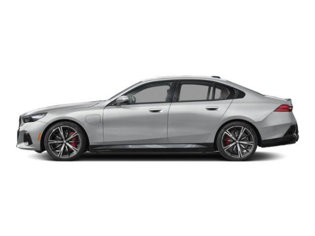 2027 BMW 5 Series 550e xDrive