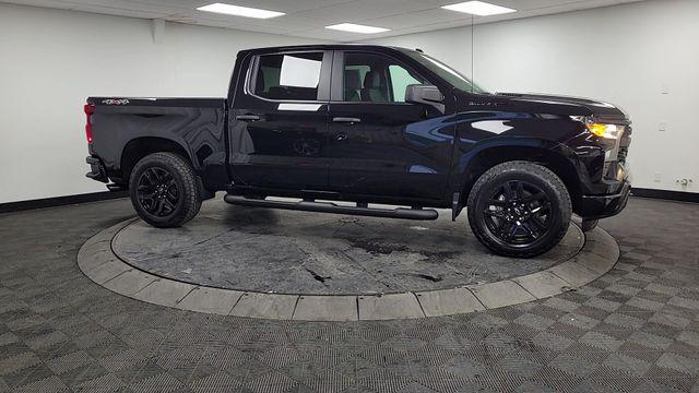 2026 Chevrolet Silverado 1500 4WD Crew Cab Short Bed Custom