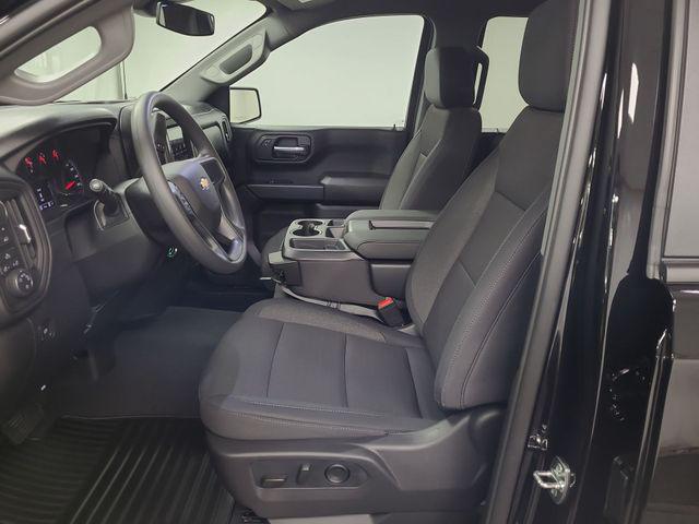 2026 Chevrolet Silverado 1500 4WD Crew Cab Short Bed Custom