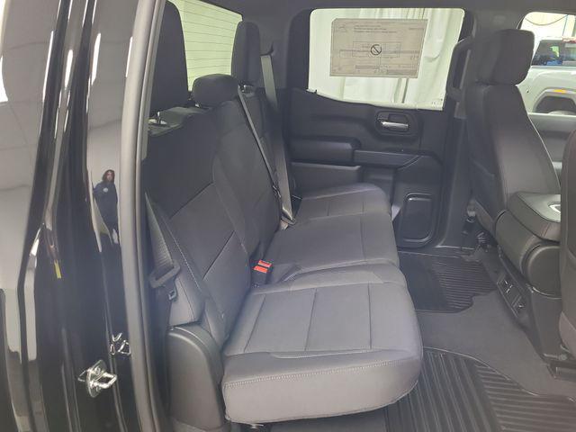 2026 Chevrolet Silverado 1500 4WD Crew Cab Short Bed Custom
