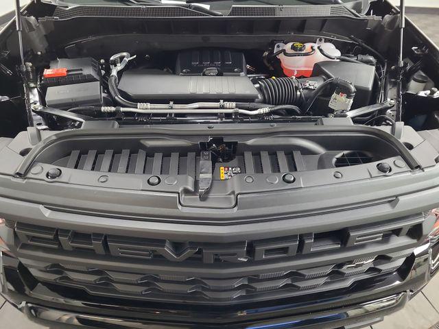 2026 Chevrolet Silverado 1500 4WD Crew Cab Short Bed Custom