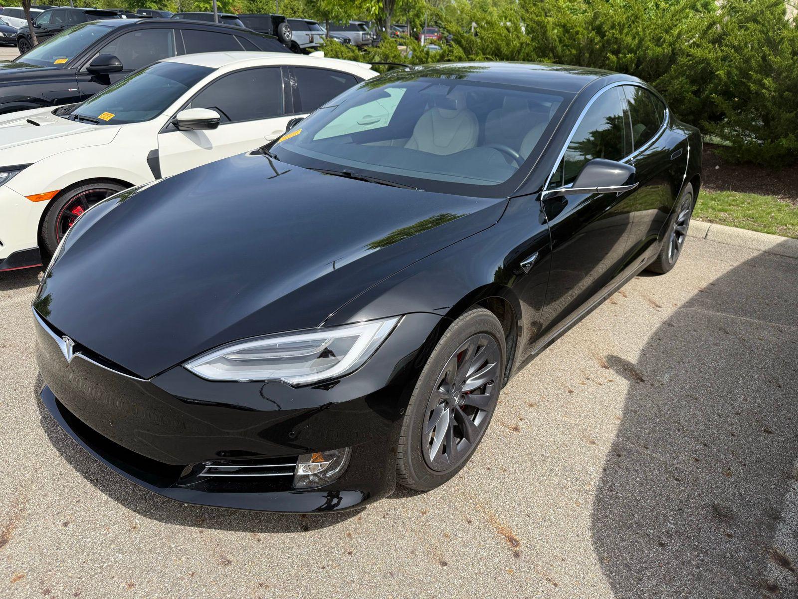 /2020 Tesla Model-S