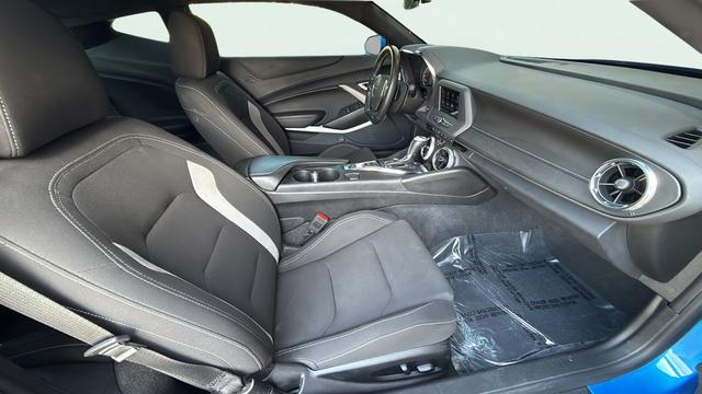 2024 Chevrolet Camaro RWD Coupe 1LT