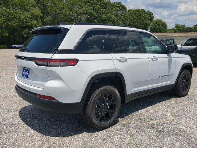 2026 Jeep Grand Cherokee GRAND CHEROKEE LAREDO ALTITUDE 4X2 2026 Jeep Grand Cherokee GRAND CHEROKEE LAREDO ALTITUDE 4X2