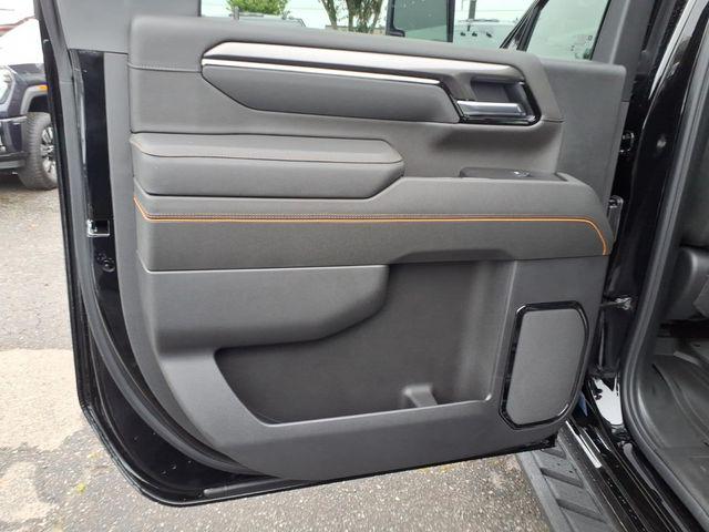 2026 GMC Sierra 2500HD Crew Cab, Standard Bed, AT4, 4WD