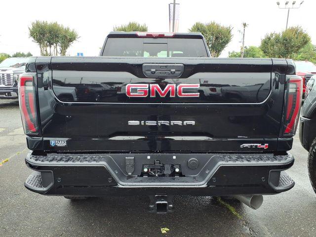 2026 GMC Sierra 2500HD Crew Cab, Standard Bed, AT4, 4WD