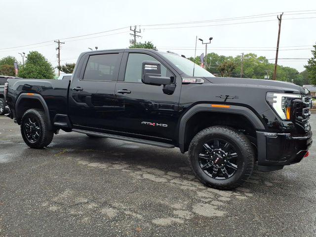 2026 GMC Sierra 2500HD Crew Cab, Standard Bed, AT4, 4WD