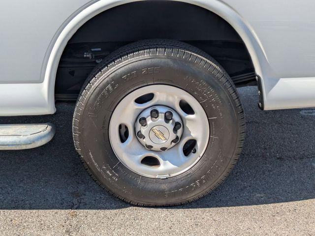 2024 Chevrolet Express Cargo Van RWD 2500 Regular Wheelbase WT